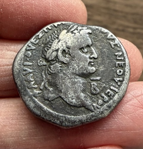 Roman vespasian and titus - roman.,