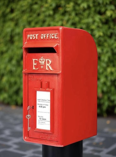 Post box red - post, er