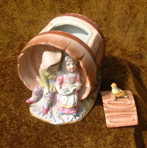 Vintage novelty ceramic - vintage,