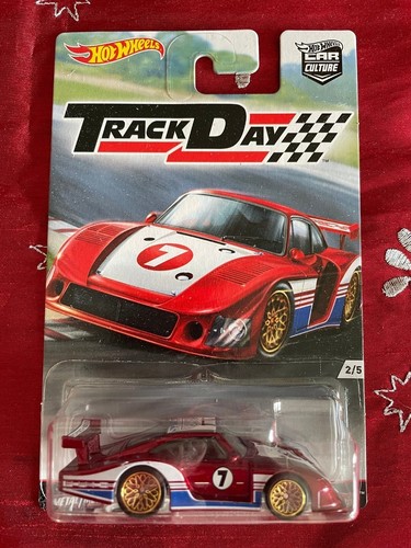 Hot wheels premium - porsche, 935