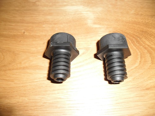 Genuine ford escort - 2x,