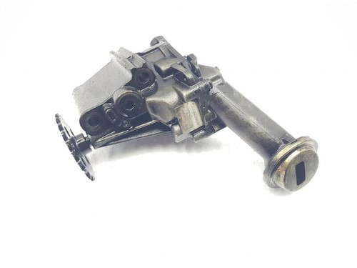 1501000q3f oil pump nissan - 1501000q3f,