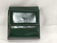 Gucci leather pouch green - gucci,
