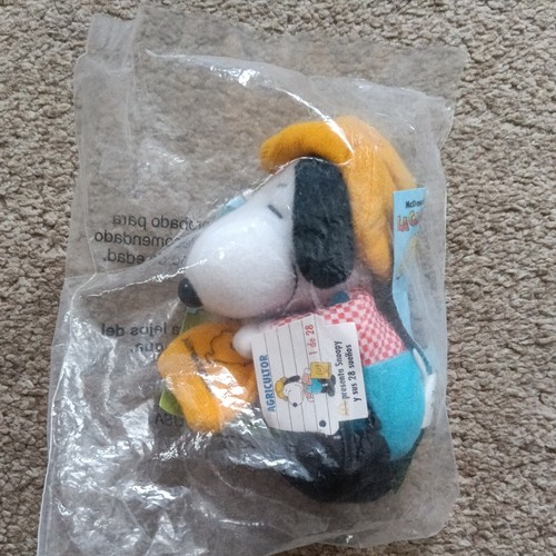 Vintage 2000 mcdonalds snoopy - mcdonalds,