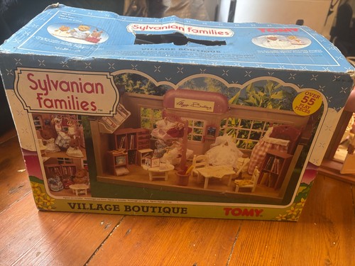 Sylvanian families boutique - families,
