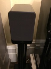 Q Acoustics Concept 20