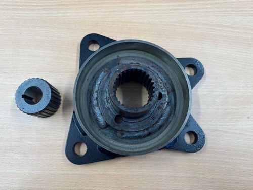 Mcconnel rotor hub - hub,, 7190859