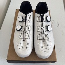 BOARDMAN CARBON ROAD CYCLING