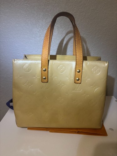 Louis vuitton reade - vuitton, shoulder