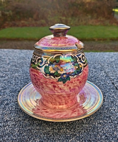 Newhall hanley pottery boumier - pottery,