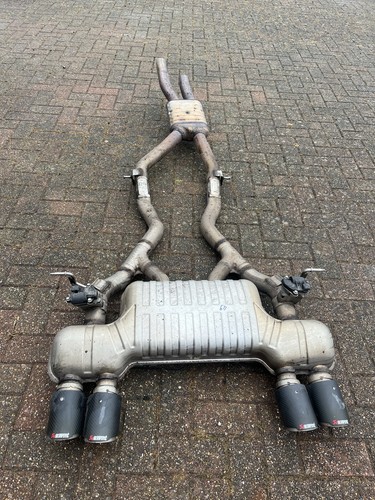 Bmw f80 f82 rear - f80, centre