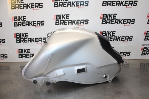 Yamaha fj09 gas tank - yamaha,