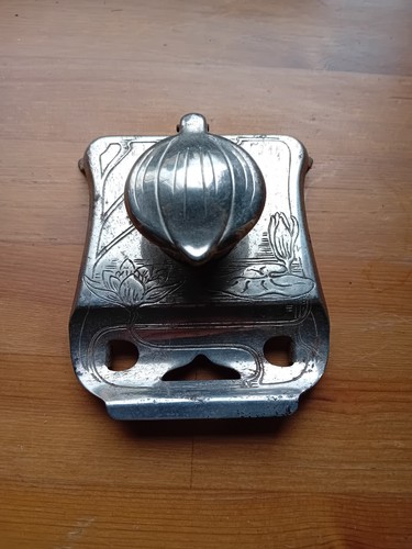 Vintage silver coloured metal - coloured,