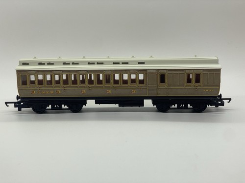 Hornby r1122 3857 - hornby, clerestory