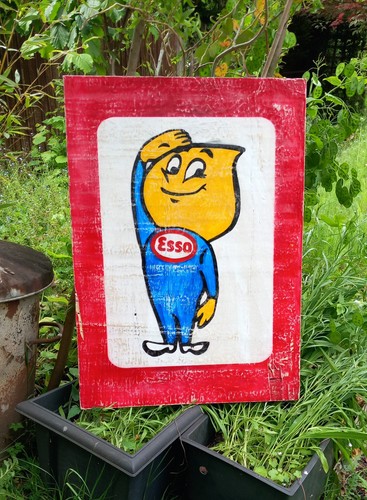 Rustic painted garage esso - painted,