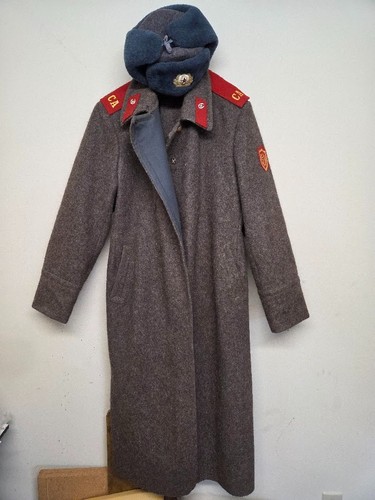 Vintage soviet ussr russan - soviet,