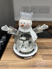 Thomas Kinkade "White