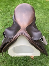 17” Black Country WH/Show Saddle W/XW Fit