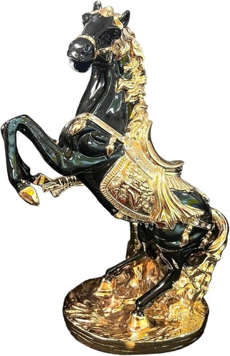 Black gold italian style - &,