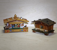 2x Swiss Wooden Chalet Music