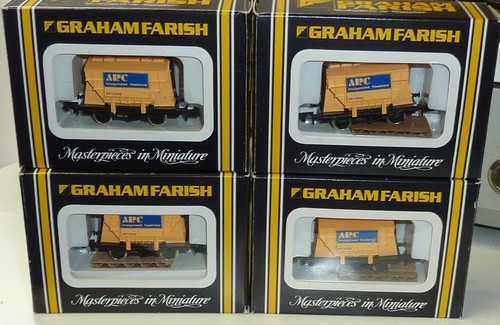 Four boxed graham - boxed,