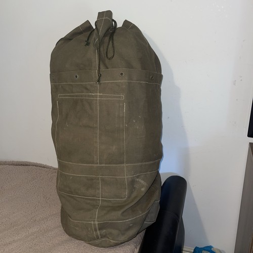 Vintage army duffel bag - duffel,