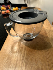 KitchenAid Glass Bowl With Lid Barely Used Great Condition Mixing 2.5L Handle