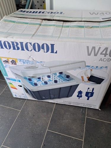 Mobicool 12v electric coolbox - mobicool,