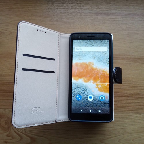 Smartphone bundle with vintage