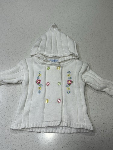 Clayeux white cardigan pastel