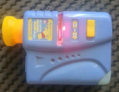 Disney vintage winnie the pooh - winnie,