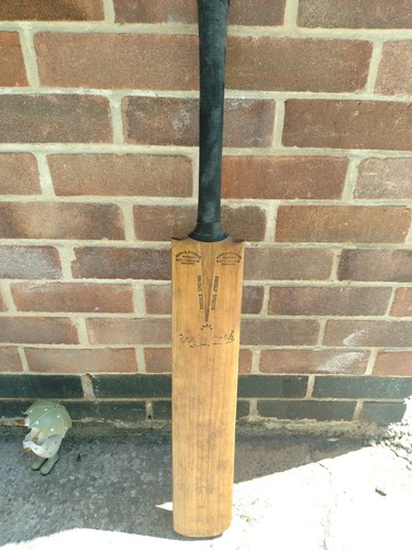 Vintage gunn moore cricket - &,