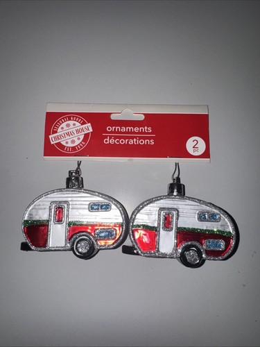 Travel trailer retro christmas - travel,