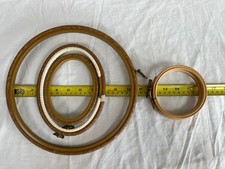 Embroidery Hoop Frames, 3 Round Imitation Wood, 2 small wooden