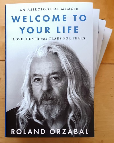 Signed welcome your life - ,