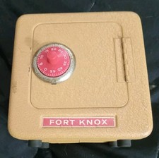 Superior Toys Inc Vintage Fort