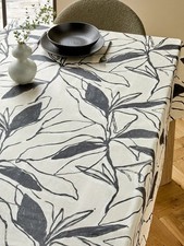NEXT T Black/Natural Floral Wipe Clean Tablecloth 102 X69INCH /150X259CM