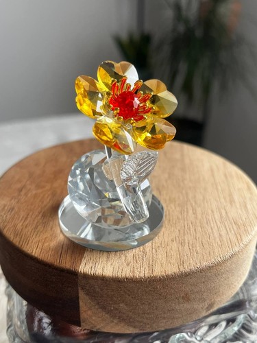 Golden crystal flower - golden,