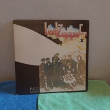 Led Zeppelin II Vinyl Record -