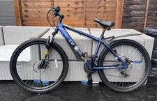 Apollo Evade Mountain Bike Medium Hybrid Bike – 21 Gears. Cash Collection