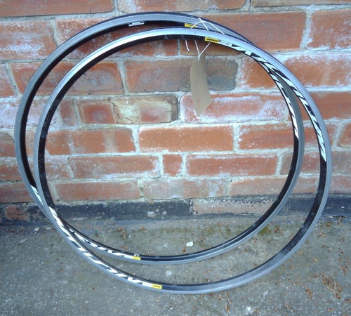 Mavic aksium hole rims - aksium, 20