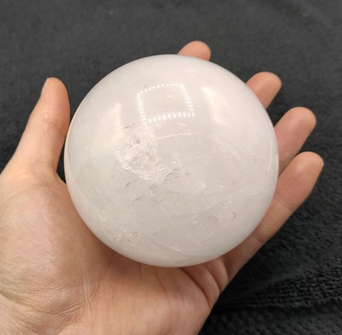 White quartz sphere - white,