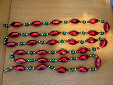 Festive Christmas Torpedo Garland Chain – Red, Green & Gold – 106 Inches (270cm)