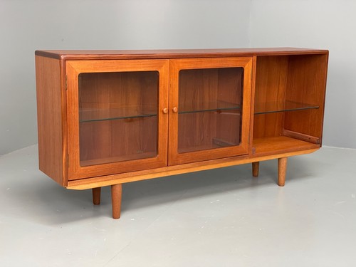 Vintage plan shelving unit - g,
