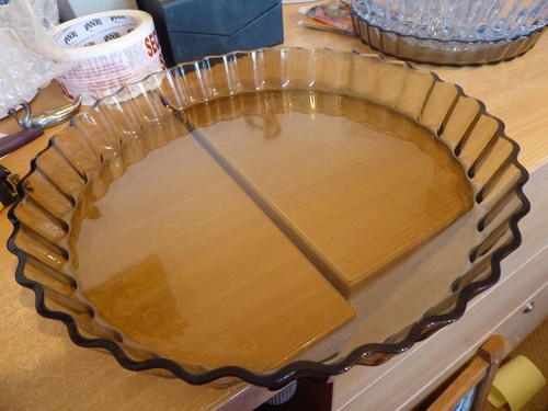 Brown smoky glass large flan