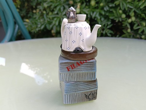 Vintage novelty tea for one - "tea, one"