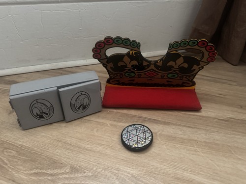 Vintage crown jewel magic - vintage,