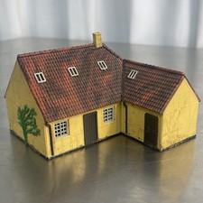 Vintage Heljan Barn Cottage