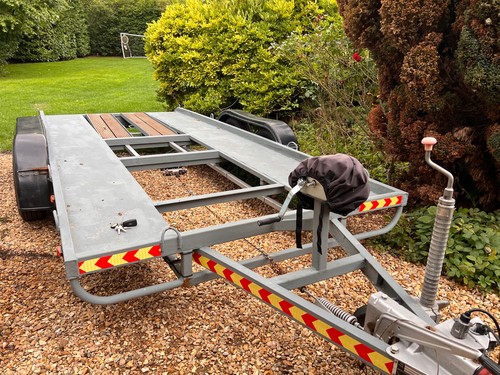 Car plant transporter - plant,