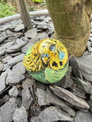 Cobble creatures yellow and - cobble,